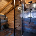 Emeraude, De Luxe Avec Vue Montagne 木屋 *