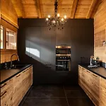 木屋 Emeraude, De Luxe Avec Vue Montagne *