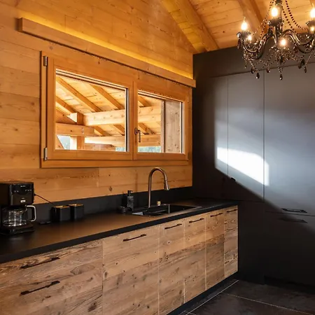 Emeraude, De Luxe Avec Vue Montagne シャレー